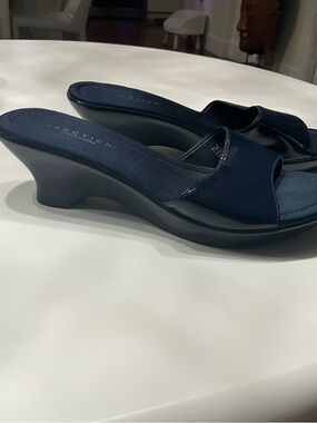 Kenneth Cole Navy Patent Slide Mules
